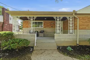 6733 Stoll Ln, Silverton, OH 45236 - Photo 9