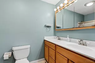 9178 Woodstream Ln, Washington Twp, OH 45458 - Photo 43