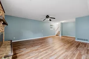 9178 Woodstream Ln, Washington Twp, OH 45458 - Photo 13
