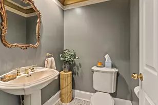 382 Grand Ave, Cincinnati, OH 45205 - Photo 9