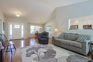 1883 Wagon Wheel Dr, Ross Township, OH 45013 - Photo 5