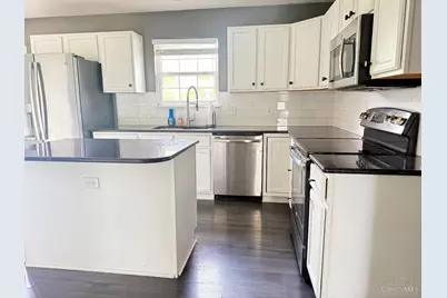 639 Ellen Drive, Union Township, OH 45255 - Photo 9