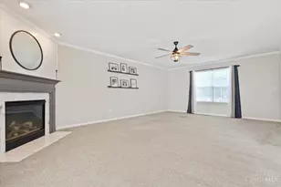 6396 Glenmont Dr, Fairfield Township, OH 45011 - Photo 7