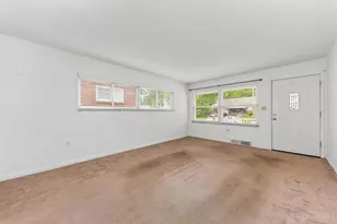 8454 Donna Ln, Sycamore Township, OH 45236 - Photo 7