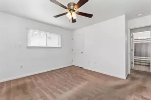 8454 Donna Ln, Sycamore Township, OH 45236 - Photo 17