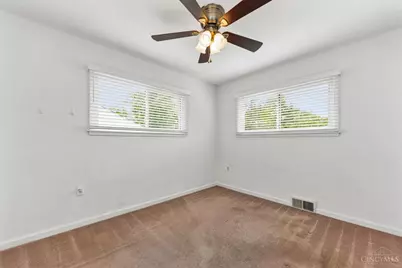 8454 Donna Lane, Sycamore Township, OH 45236 - Photo 13