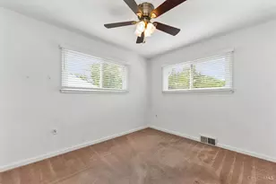 8454 Donna Ln, Sycamore Township, OH 45236 - Photo 13
