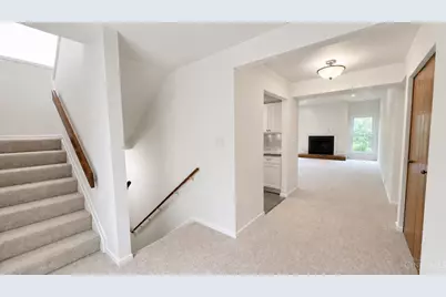 8547 Wyoming Club Drive, Springfield Township, OH 45215 - Photo 7