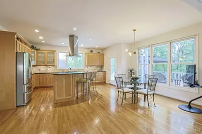 10706 Woodgate Lane, Montgomery, OH 45242 - Photo 9