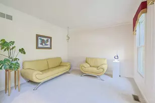 10706 Woodgate Ln, Montgomery, OH 45242 - Photo 11
