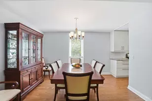 10689 Deershadow Ln, Montgomery, OH 45242 - Photo 11