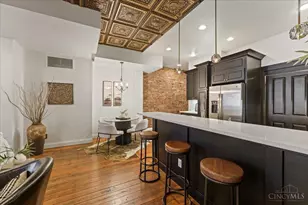 1302 Main St, Cincinnati, OH 45202 - Photo 19
