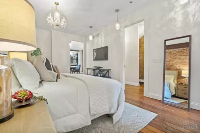 1302 Main Street, Cincinnati, OH 45202 - Photo 33