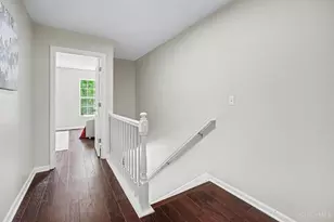 610 Clemmer Ave, Cincinnati, OH 45219 - Photo 17