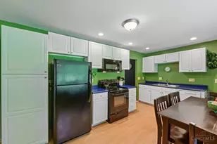 9613 Kosta Dr, Springfield Township, OH 45231 - Photo 13