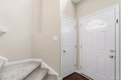 2714 Leonardo Way, Franklin Township, OH 45005 - Photo 5