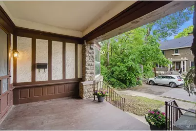 621 Evanswood Place, Cincinnati, OH 45220 - Photo 3