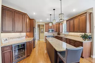 1324 Wexford Ln, Green Township, OH 45233 - Photo 7
