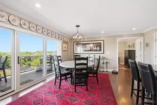 2200 Victory Pkwy, Cincinnati, OH 45206 - Photo 9