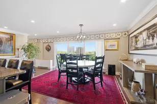 2200 Victory Pkwy, Cincinnati, OH 45206 - Photo 11
