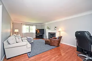 6847 Meadowdale Cir, Madeira, OH 45243 - Photo 11