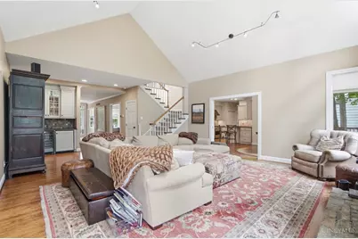 727 Miami Avenue, Terrace Park, OH 45174 - Photo 17