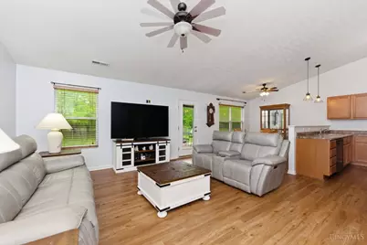 320 Faith Way, Bethel, OH 45106 - Photo 3