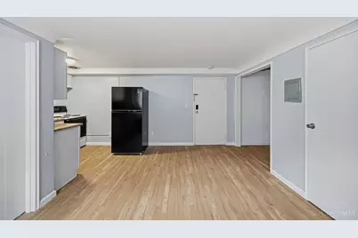 6469 Montgomery Road #19, Cincinnati, OH 45213 - Photo 5