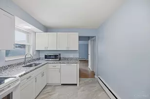 6469 Montgomery Rd, Cincinnati, OH 45213 - Photo 5