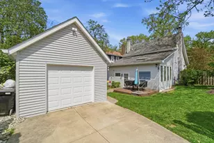 1325 Edwards Rd, Cincinnati, OH 45208 - Photo 39