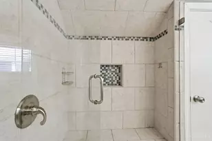1325 Edwards Rd, Cincinnati, OH 45208 - Photo 29