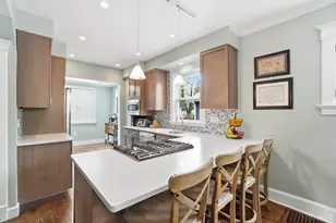 1325 Edwards Rd, Cincinnati, OH 45208 - Photo 9