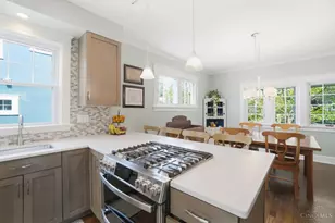 1325 Edwards Rd, Cincinnati, OH 45208 - Photo 13