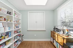 1325 Edwards Rd, Cincinnati, OH 45208 - Photo 15