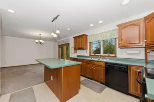 884 Waynoka Dr, Jackson Township, OH 45171 - Photo 17