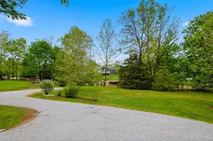 884 Waynoka Dr, Jackson Township, OH 45171 - Photo 9