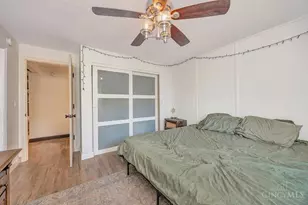 207 W Twenty Seventh St, Connersville, IN 47331 - Photo 17