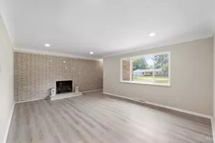 4220 Forsythia Dr, Union Township, OH 45245 - Photo 5