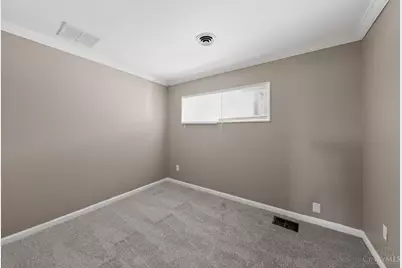 8877 Balboa Drive, Springfield Township, OH 45231 - Photo 15