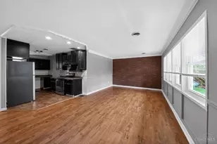 8877 Balboa Dr, Springfield Township, OH 45231 - Photo 19
