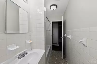 8877 Balboa Drive, Springfield Township, OH 45231 - Photo 27