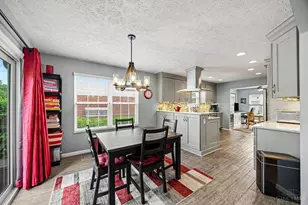 6212 Turning Leaf Way, Hamilton Township, OH 45039 - Photo 9
