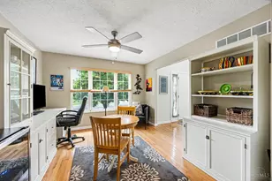 6212 Turning Leaf Way, Hamilton Township, OH 45039 - Photo 5