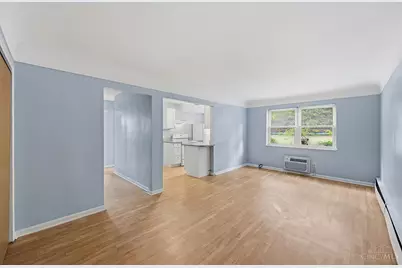6469 Montgomery Road #8, Cincinnati, OH 45213 - Photo 3