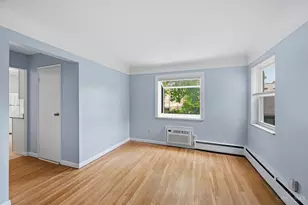 6469 Montgomery Rd, Cincinnati, OH 45213 - Photo 3