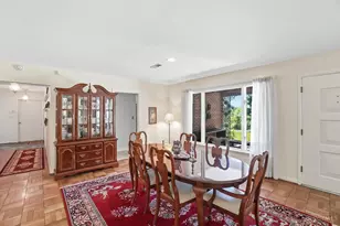 410 Compton Rd, Wyoming, OH 45215 - Photo 13