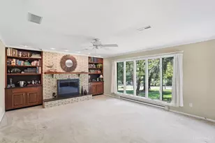 410 Compton Rd, Wyoming, OH 45215 - Photo 23