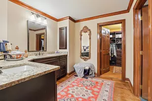 9 Little Creek Ln, Glendale, OH 45246 - Photo 11