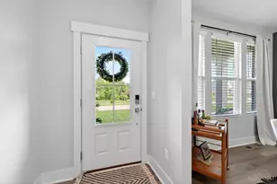 9137 Lawnview Ct, Deerfield Township, OH 45140 - Photo 5