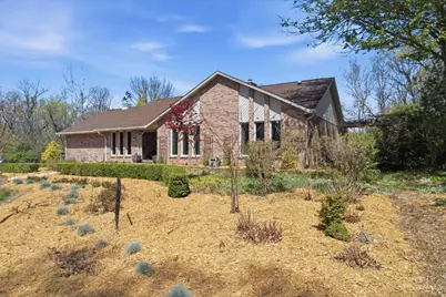 526 W Osborne Street, Bethel, OH 45106 - Photo 3